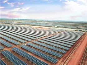 印度Pavagada Solar Park的300MW光伏電站順利并網(wǎng).jpg 印度Pavagada Solar Park的300MW光伏電站順利并網(wǎng).jpg
